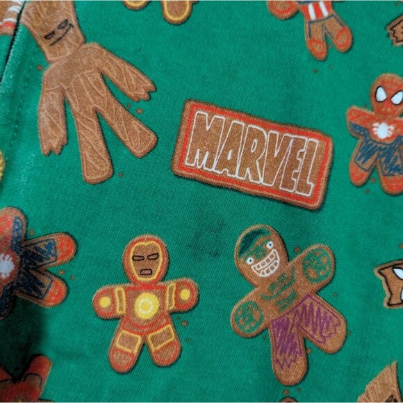 Disney Store Hooded Marvel Bodysuit Gingerbread Holiday Pajamas, Mens Xtra Small - Picture 3 of 16